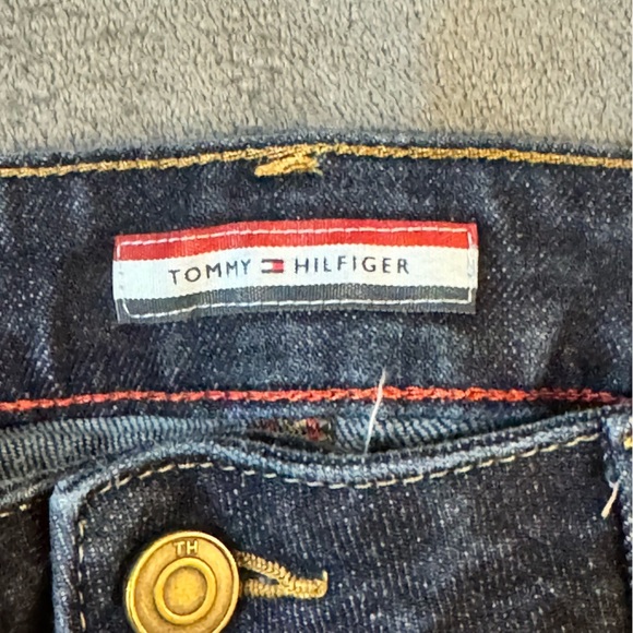 Tommy Hilfiger Blue Jean Shorts

#1136 - Picture 5 of 8